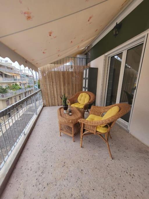 Under The Hill Apartment Athens Luaran gambar
