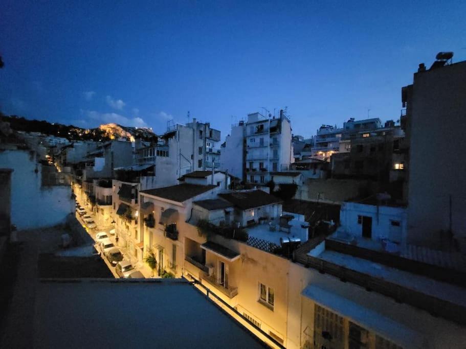 Under The Hill Apartment Athens Luaran gambar