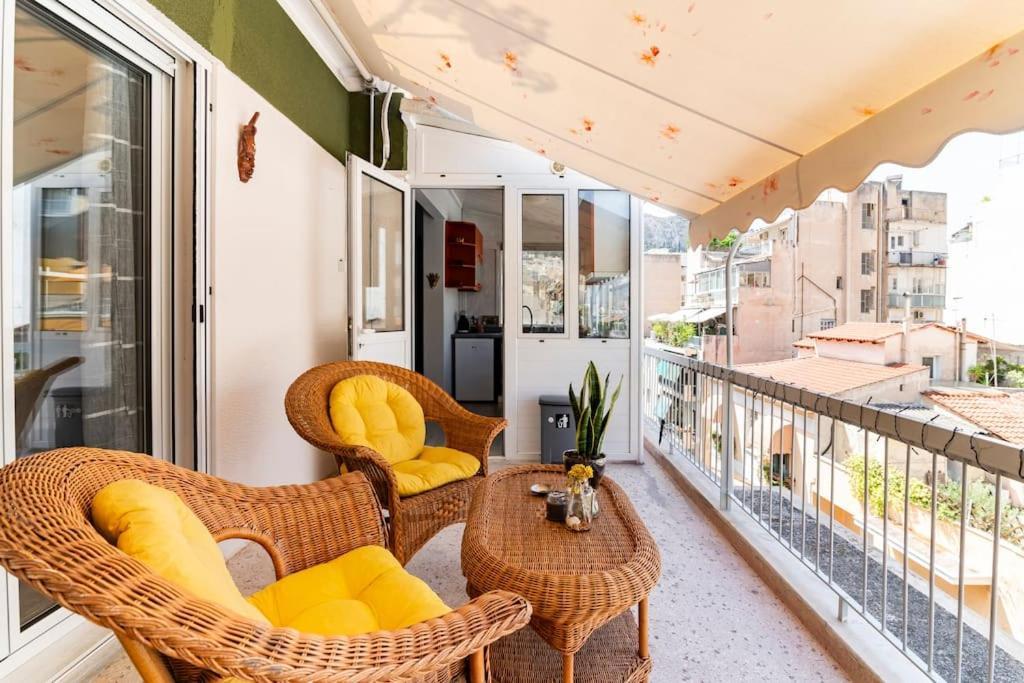 Under The Hill Apartment Athens Luaran gambar