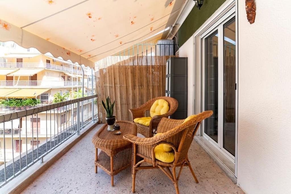 Under The Hill Apartment Athens Luaran gambar
